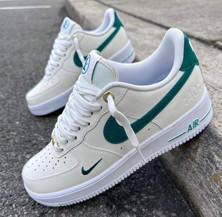 Nike Air Force