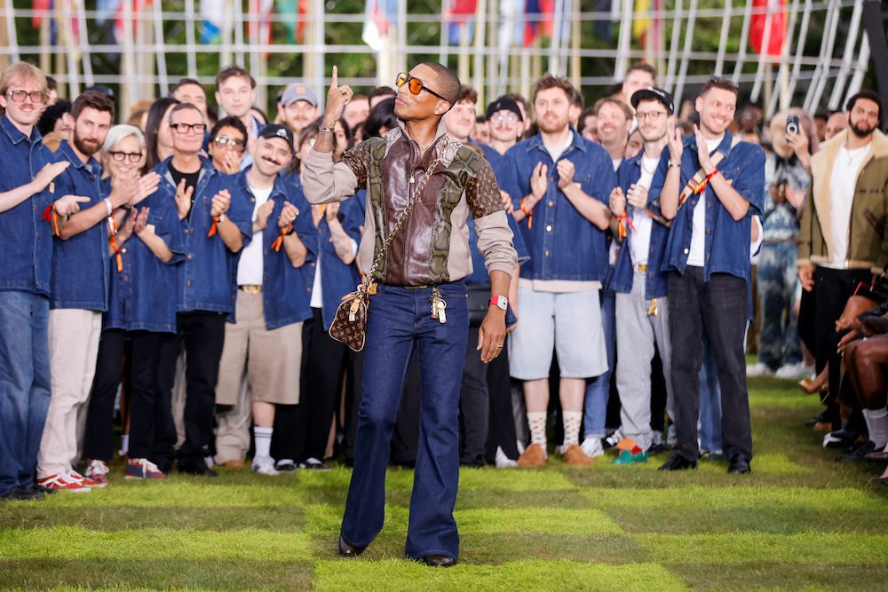 Pharrell na UNESCO Louis Vuitton na Paris Fashion Week